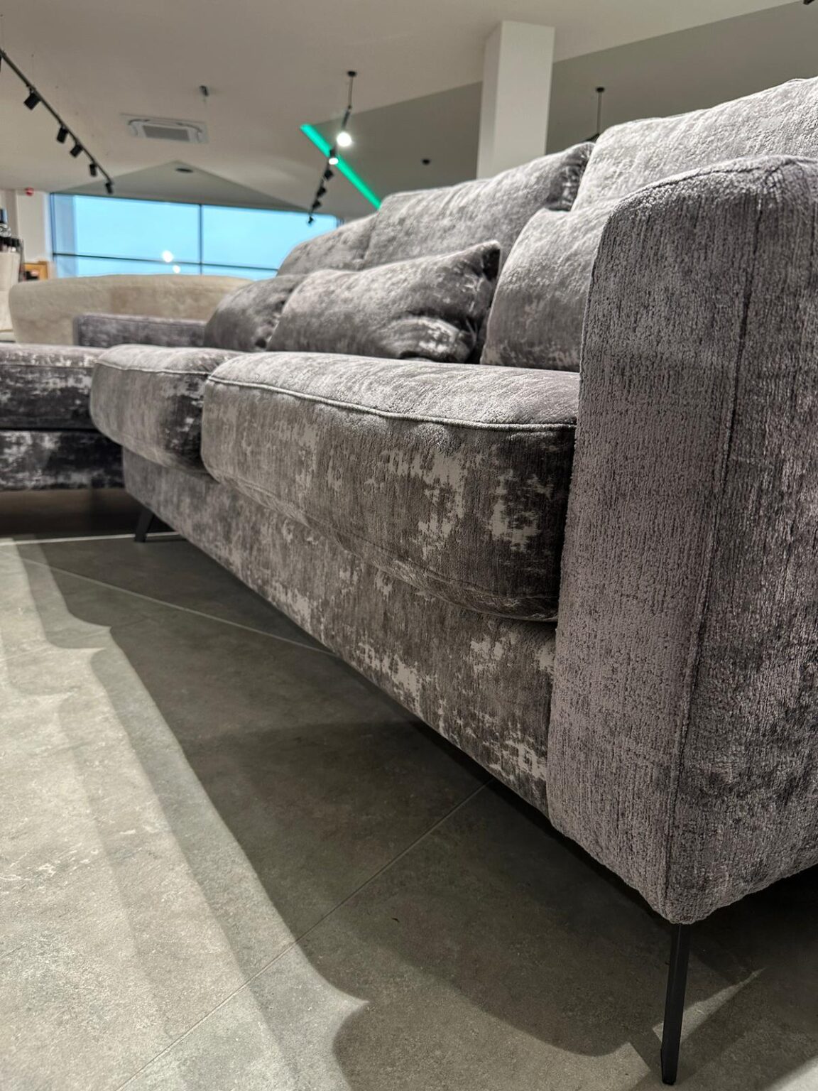 WhatsApp Image 2025-11-26 at 14.20.09 (3)