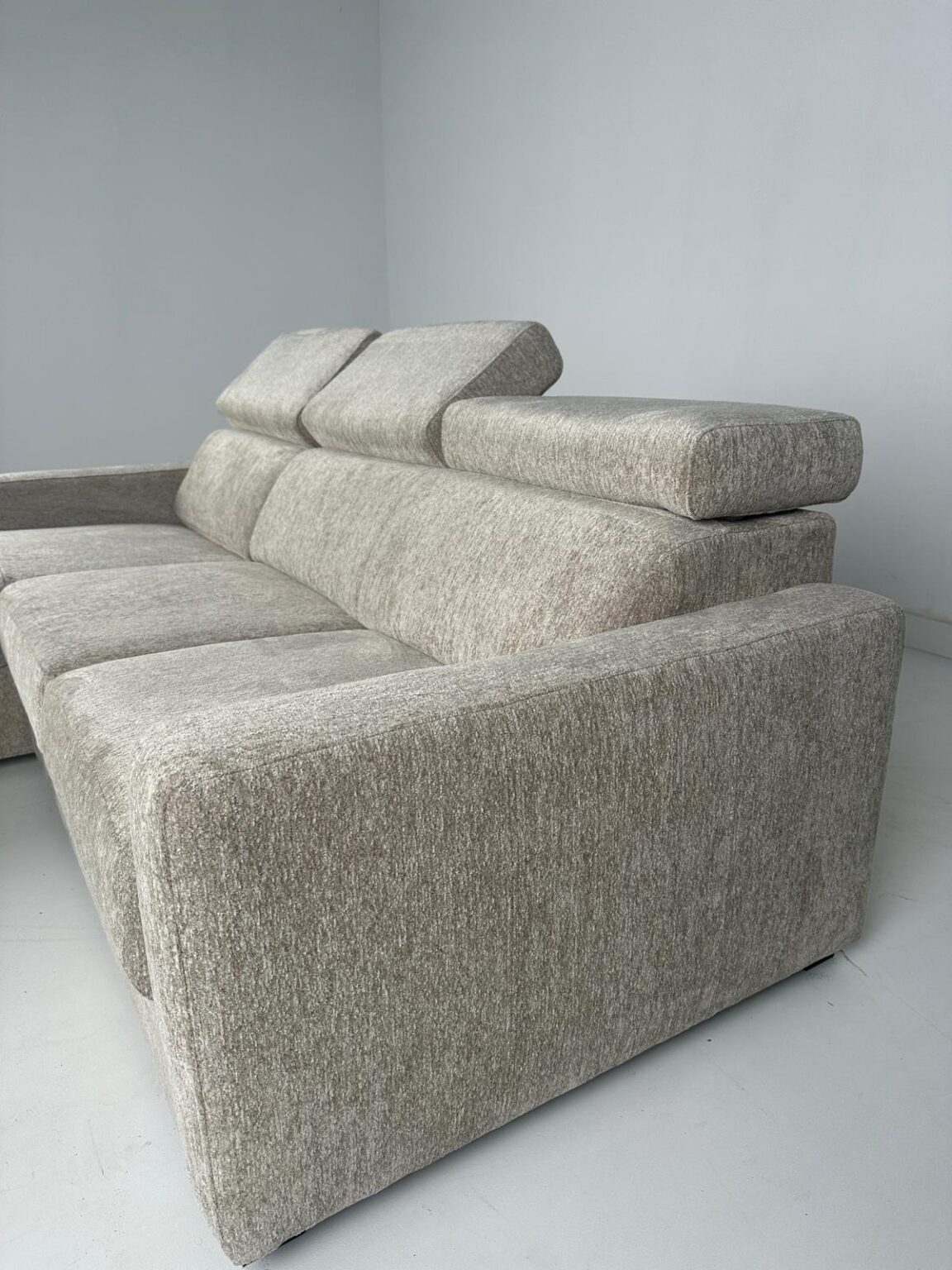 WhatsApp Image 2025-12-16 at 12.39.48 (3)