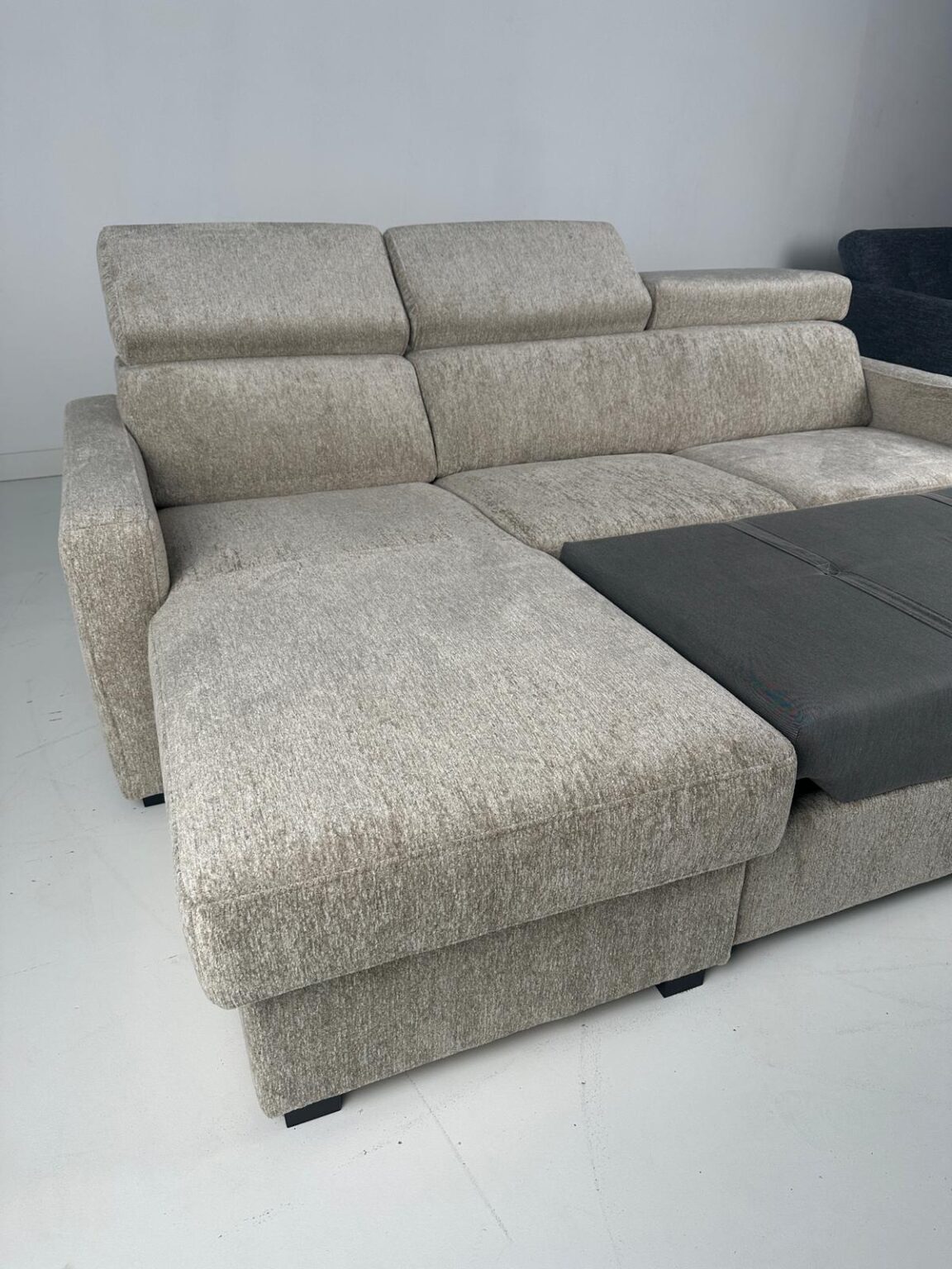 WhatsApp Image 2025-12-16 at 12.42.23