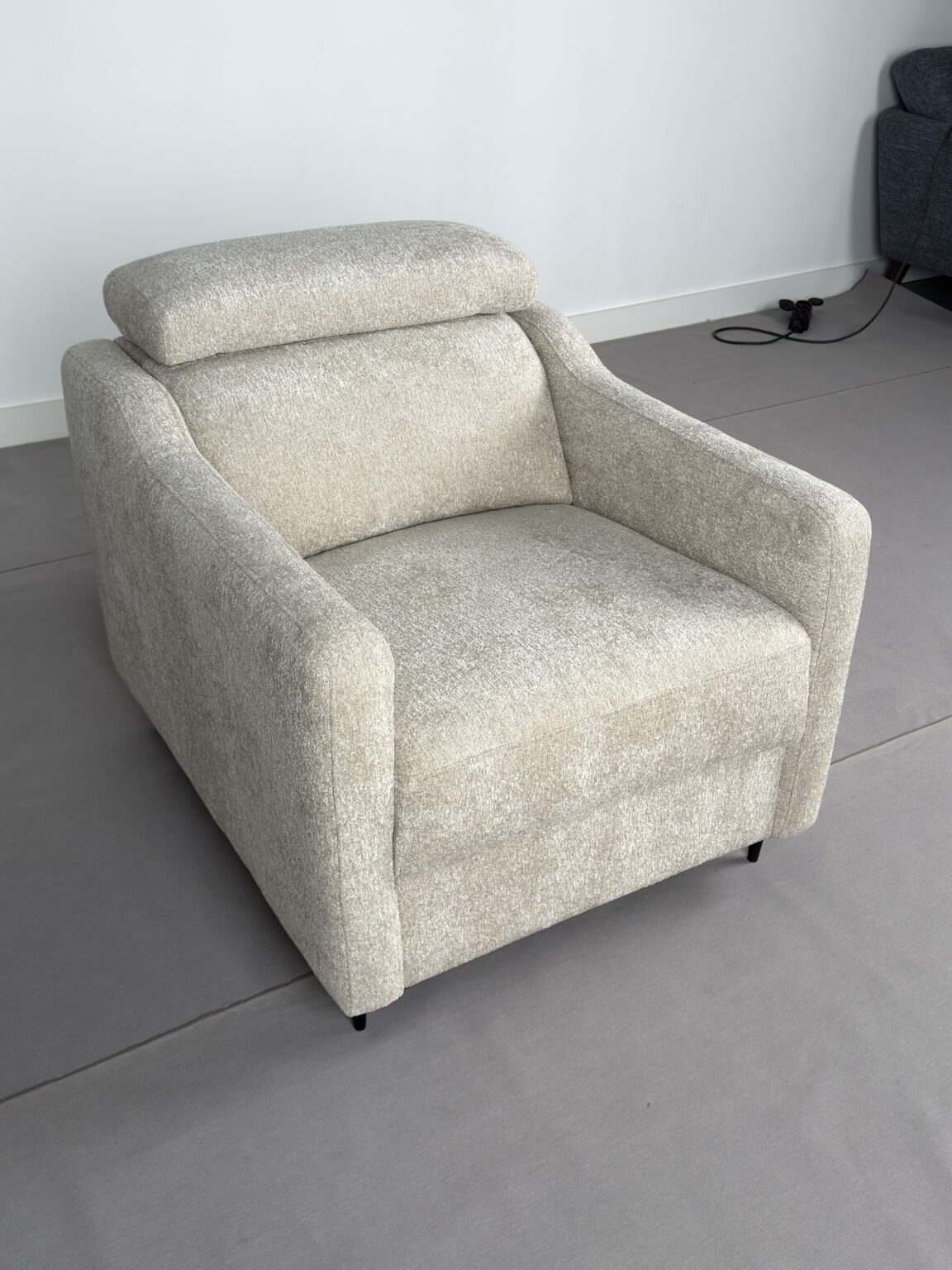 OUTLET_FOTEL_LUGANO_INNYBOK_01_26 (4)