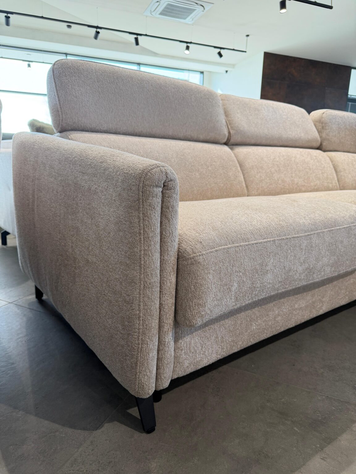 outlet naroznik_bergamo_2026 (2)