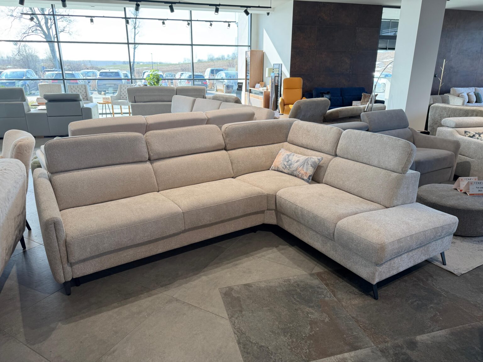 outlet naroznik_bergamo_2026 (6)